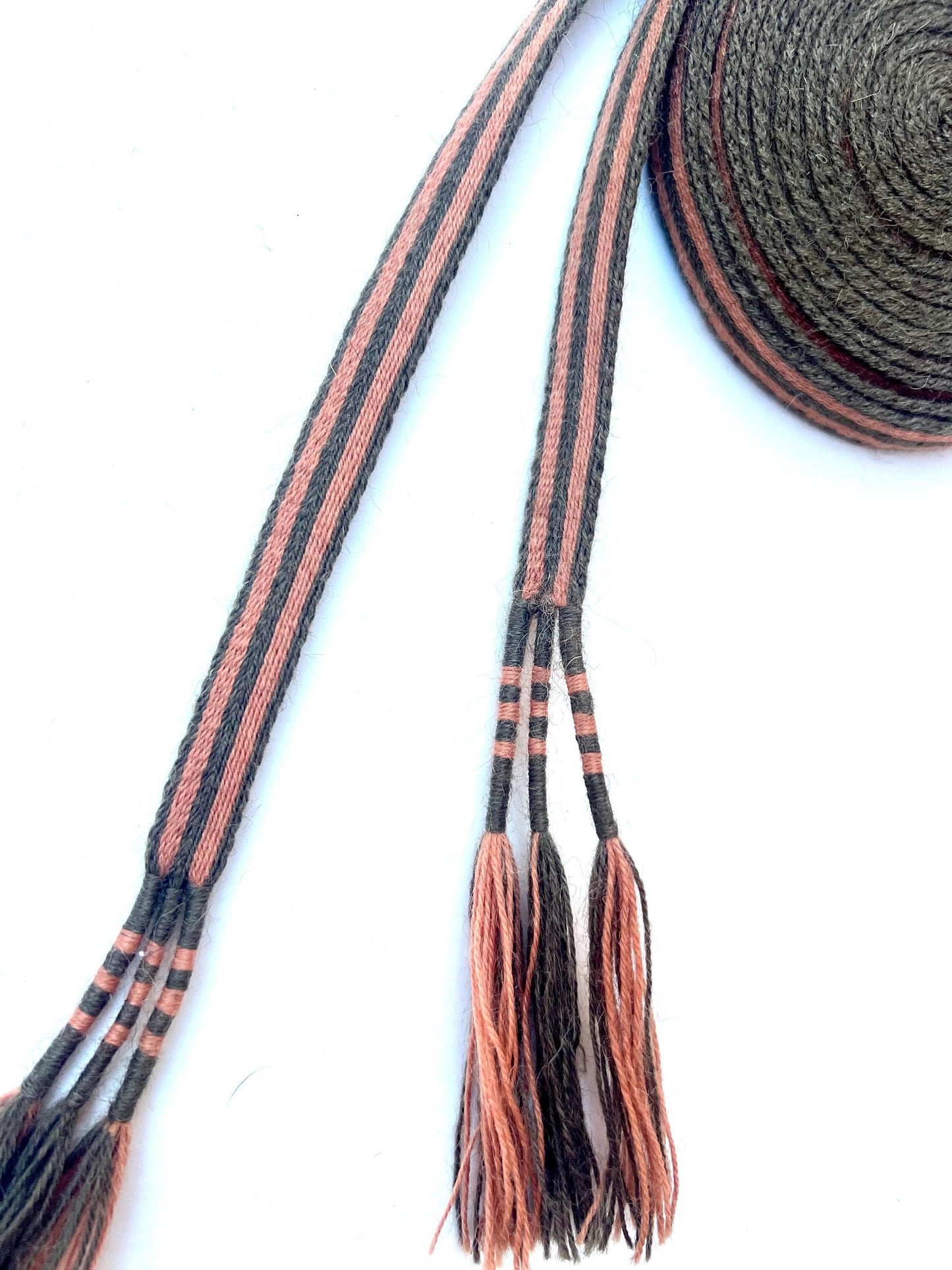 Handwoven Roman Belt: Fine Wool Reenactment Costume Accessory