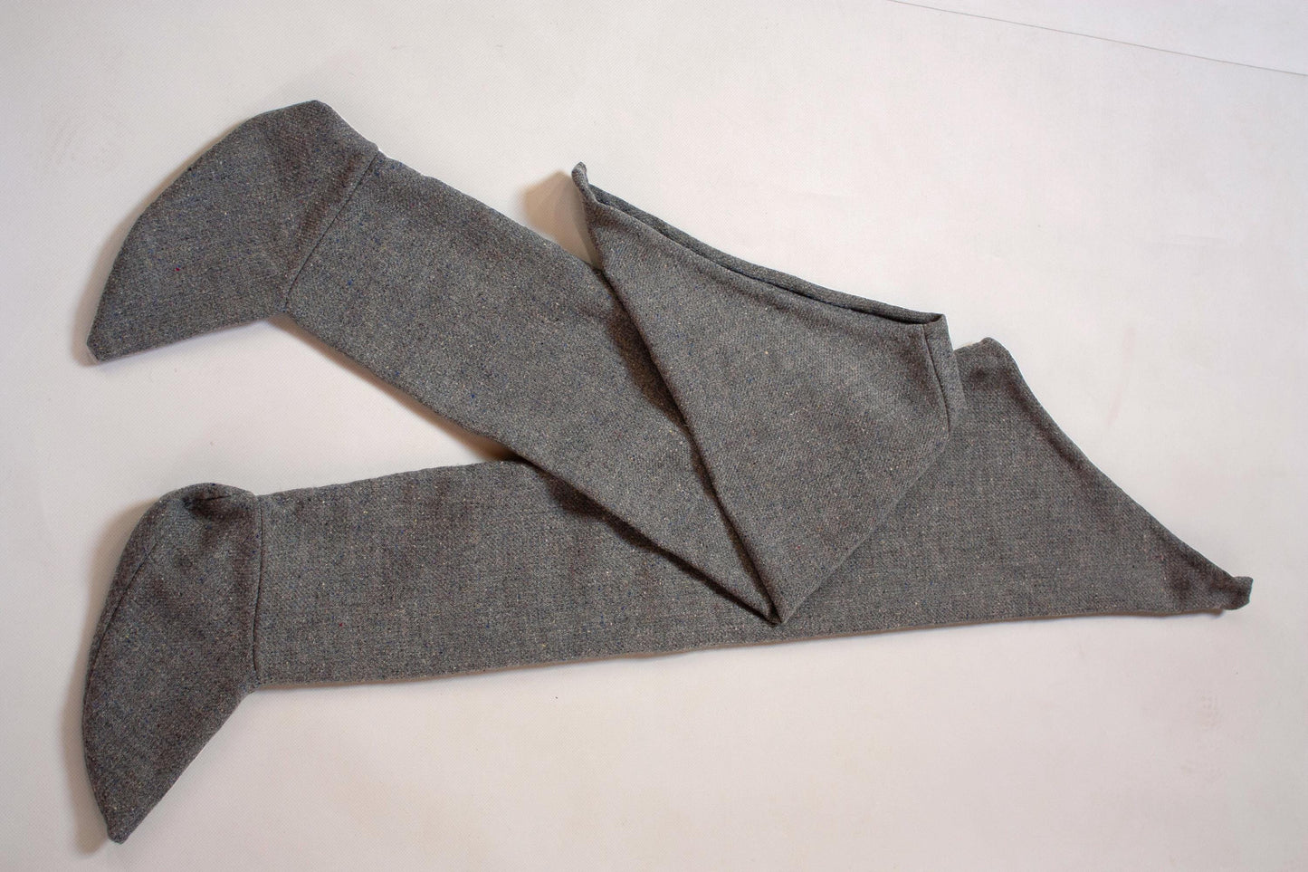 BOCKSTEN HISTORICAL HOSE / 14th-century hose, medieval accessory, naturally dyed, handsewn, fully handmade, 100% European wool, 15h-century