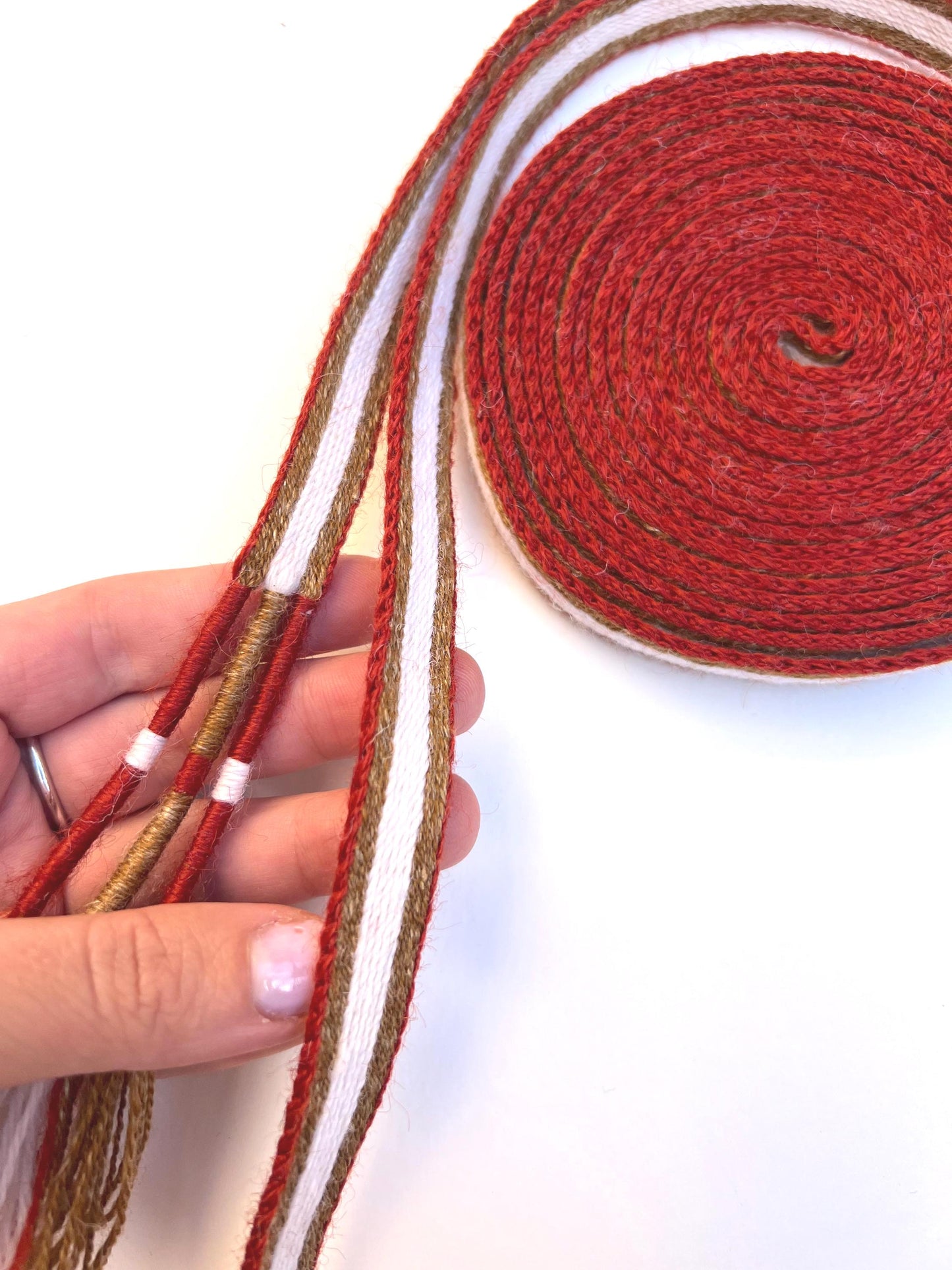 Handwoven Roman Belt: Fine Wool Reenactment Costume Accessory