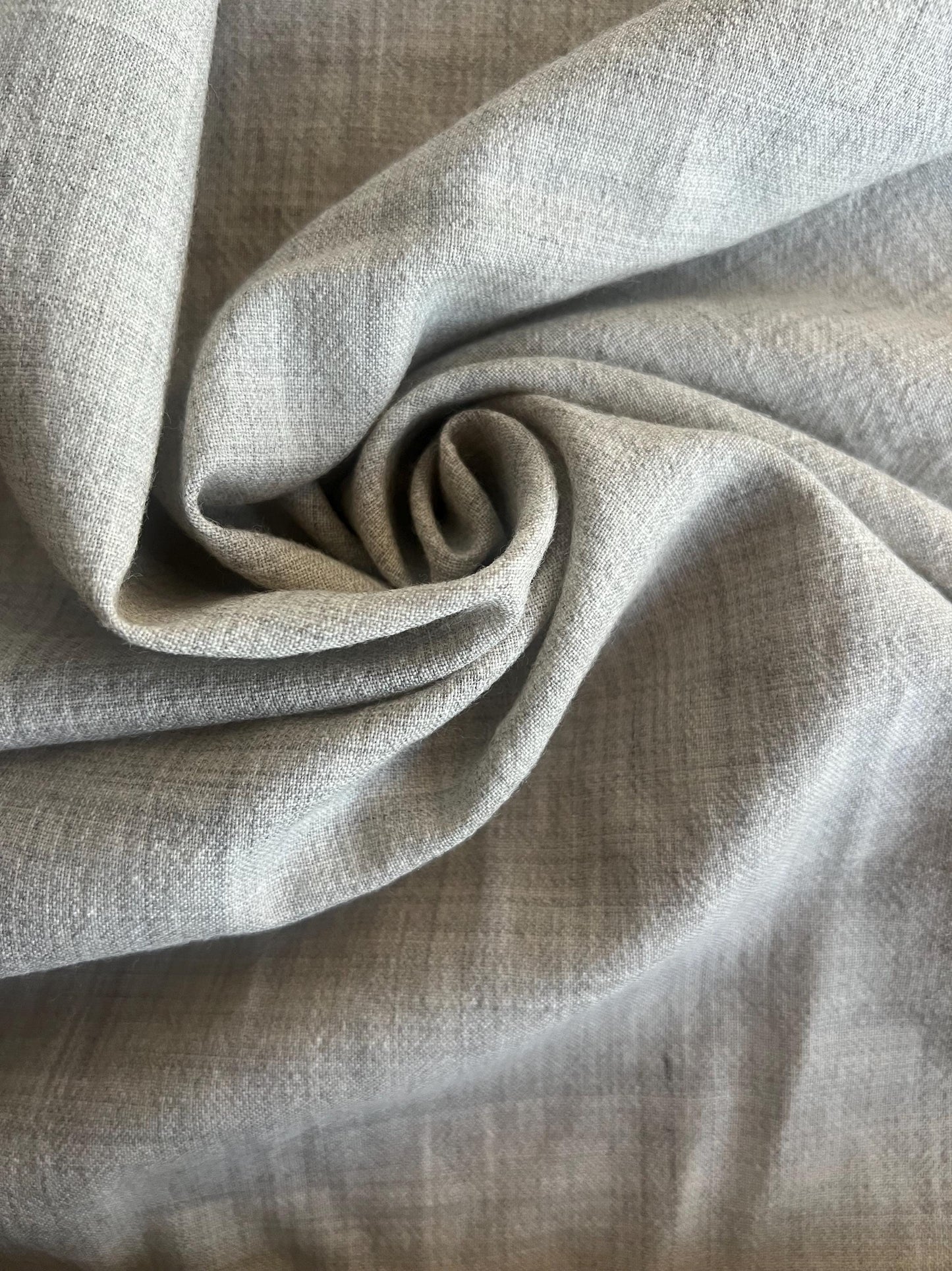NATURAL GRAY TABBY Wool | Super fine Fabric for Historical Reenactment Costumes, Summer wool