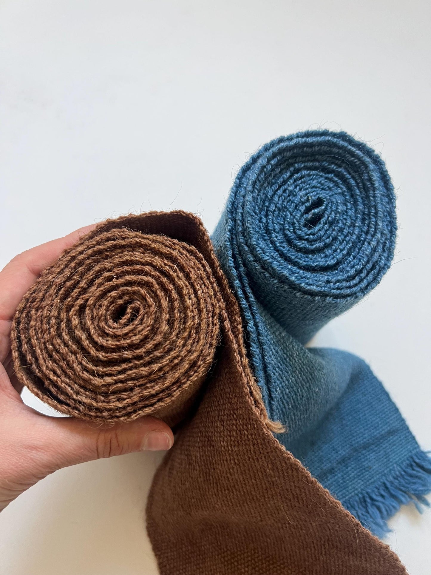 Handwoven Wool Roman Belt: Herringbone Weave Fascia Ventralis