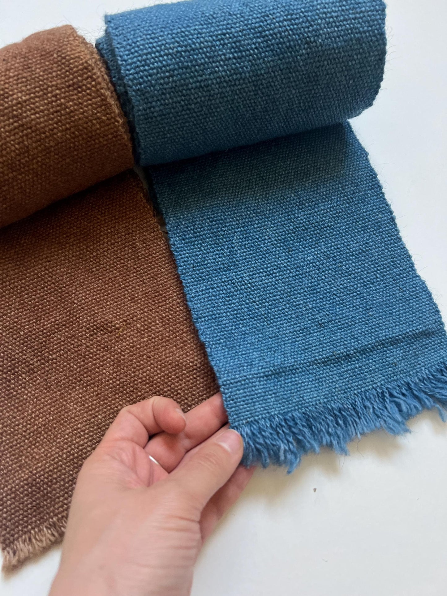 Handwoven Wool Roman Belt: Herringbone Weave Fascia Ventralis