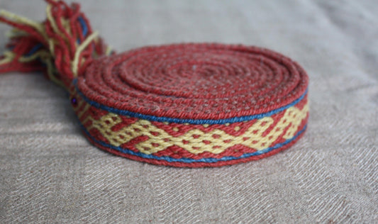 BALTIC HANDWOVEN BELT, medieval Costume Accessory, Middle Ages, indigo, madder, reseda natural dyed